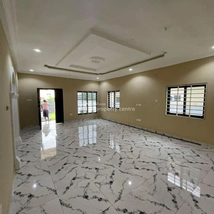 Executive 3 Bedrooms House at Oyarifa, Oyarifa, La Nkwantanang Madina Municipal, Accra, House for Sale