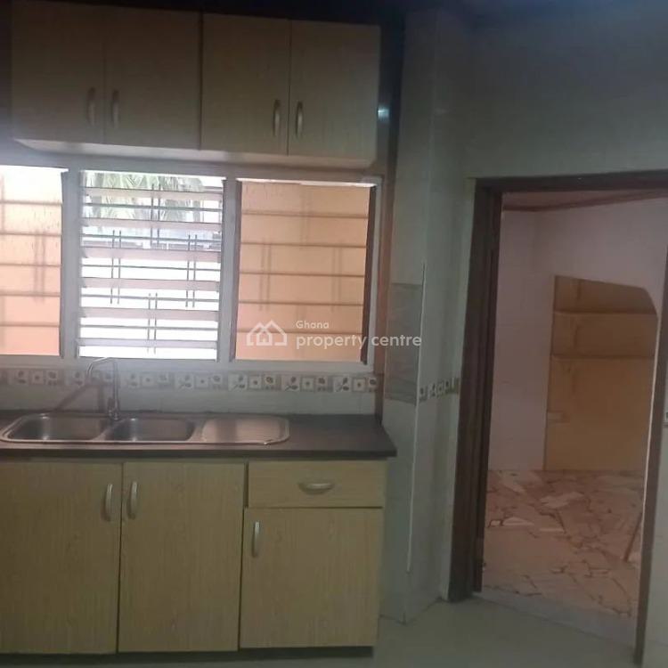 Executive 5 Bedroom Self Compound House with Boys Quaters at Botwe, Ashaley Botwe, Adenta Municipal, Accra, House for Rent