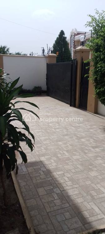 Executive 5 Bedrooms House at East Legon-mempeasem, East Legon, Accra, Land for Rent