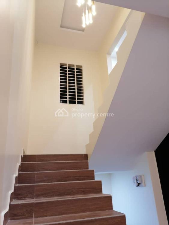 Executive Standalone 4 Bedrooms Self Compound House at Kwabenya, Kwabenya, Ga East Municipal, Accra, House for Sale