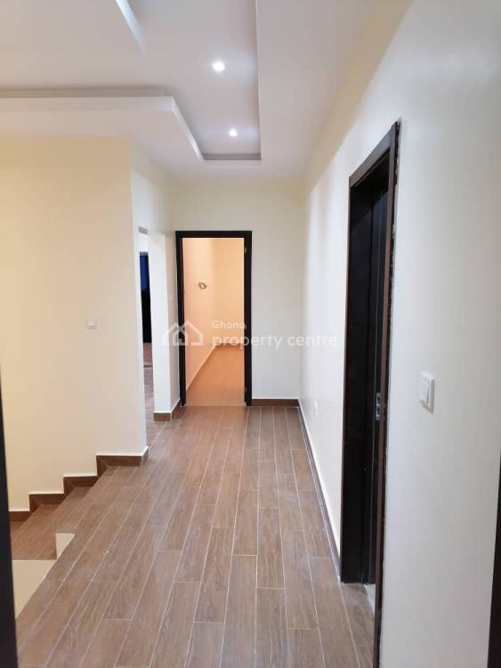 Executive Standalone 4 Bedrooms Self Compound House at Kwabenya, Kwabenya, Ga East Municipal, Accra, House for Sale