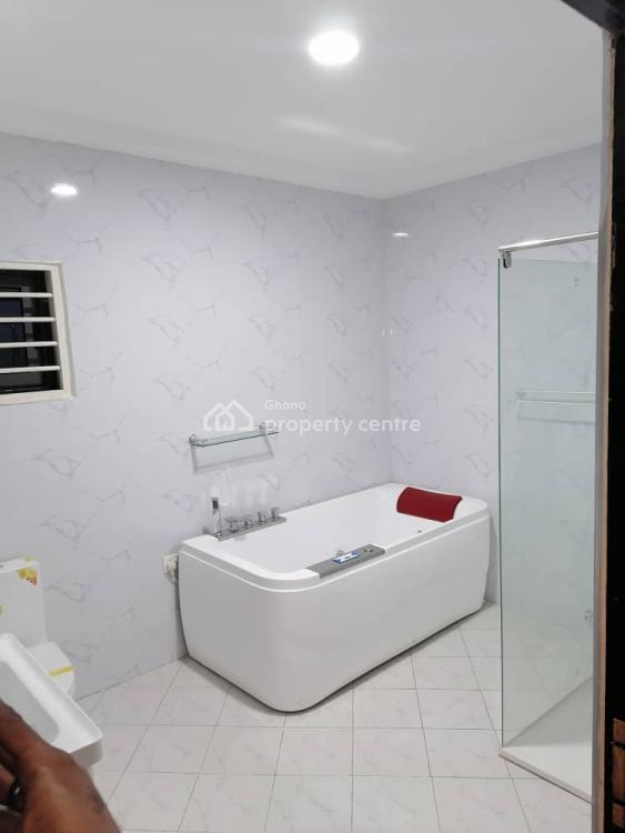 Executive Standalone 4 Bedrooms Self Compound House at Kwabenya, Kwabenya, Ga East Municipal, Accra, House for Sale