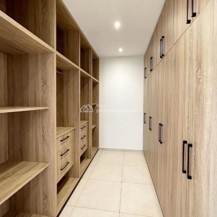 Executive 4 Bedrooms House Boys Quarters at Lakeside Estate, Ashaley Botwe, Adenta Municipal, Accra, House for Sale