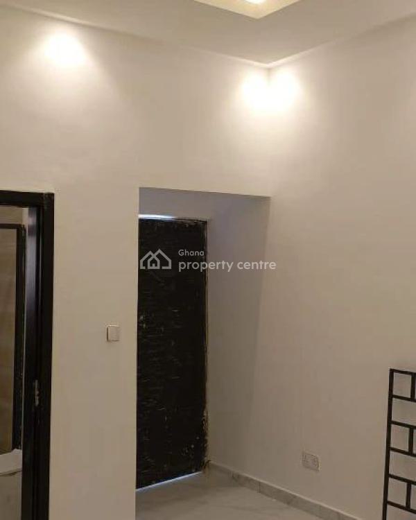 Executive Newly Built 2 Bedrooms Townhouse at Bowte, Ashaley Botwe, Adenta Municipal, Accra, Townhouse for Sale