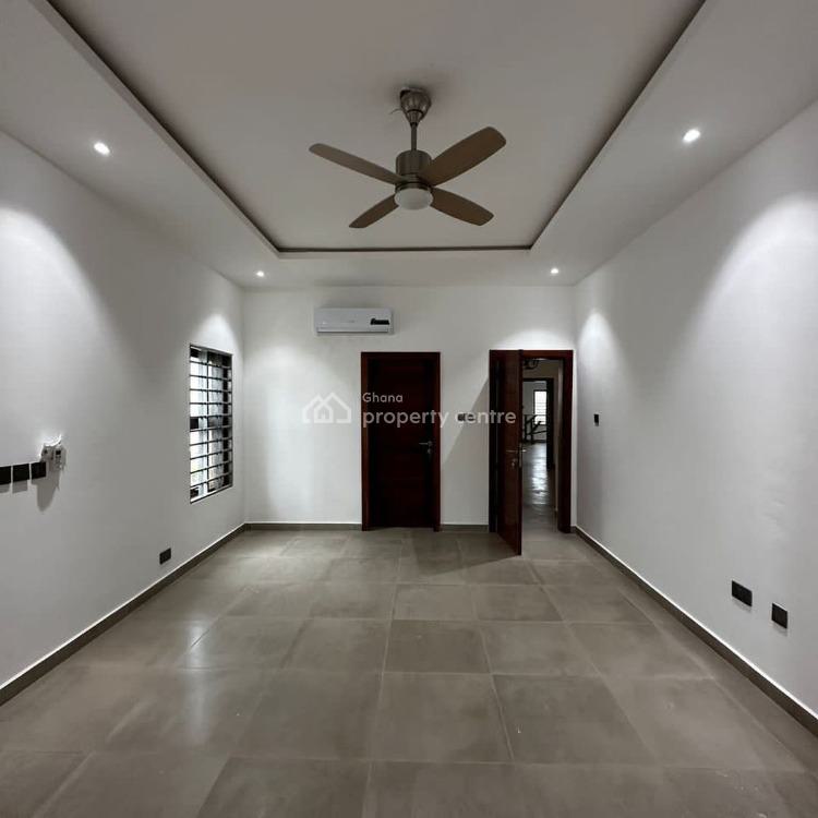 Executive 4 Bedroom House with Boys Quarters at North Legon, North Legon, Accra, House for Sale