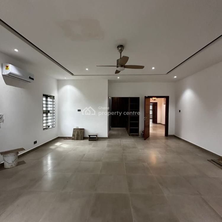 Executive 4 Bedroom House with Boys Quarters at North Legon, North Legon, Accra, House for Sale