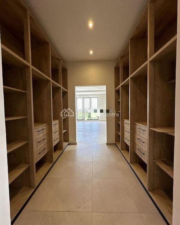 Executive 4 Bedrooms House with Boys Quaters at Ashaley Botwe Lakeside, Ashaley Botwe, Adenta Municipal, Accra, House for Sale