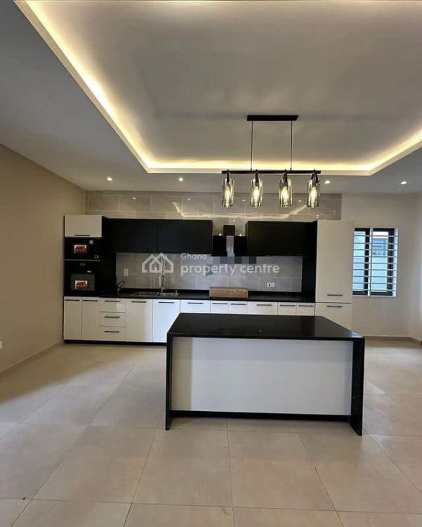 Executive 4 Bedrooms House with Boys Quaters at Ashaley Botwe Lakeside, Ashaley Botwe, Adenta Municipal, Accra, House for Sale