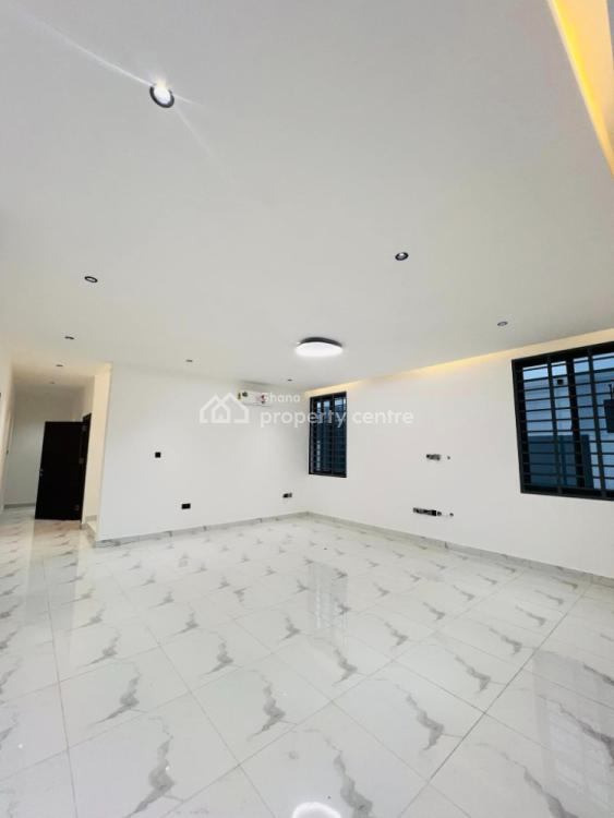 Executive Newly Built 4 Bedrooms House with Boys Quaters at Adenta, Adenta Municipal, Accra, House for Sale