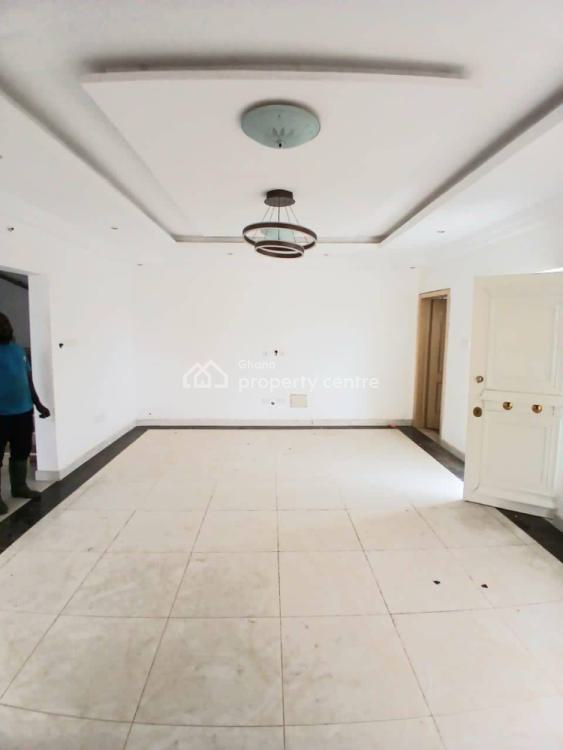 Executive 4 Bedroom House at Lakeside Community 8, Ashaley Botwe, Adenta Municipal, Accra, House for Sale
