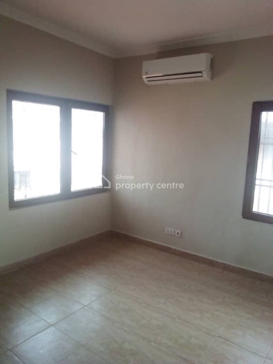 Neat Three Bedroom Apartment, Santasi-anyinam, Kumasi Metropolitan, Ashanti, Apartment for Rent