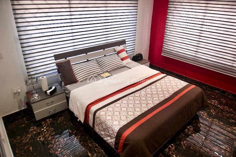 Mix-use Luxury Commercial Complex Can Add More High-rise Apartments, 10th Ave. Greda Estate,  Greater Accra, Teshie-nungua Estates, Accra, Commercial Property for Sale