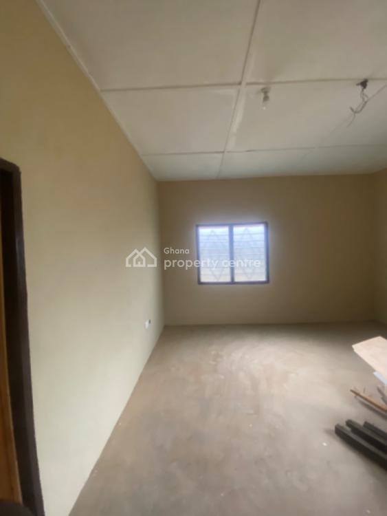 Two Bedroom Flat, Abuakwa, Kumasi Metropolitan, Ashanti, Apartment for Rent
