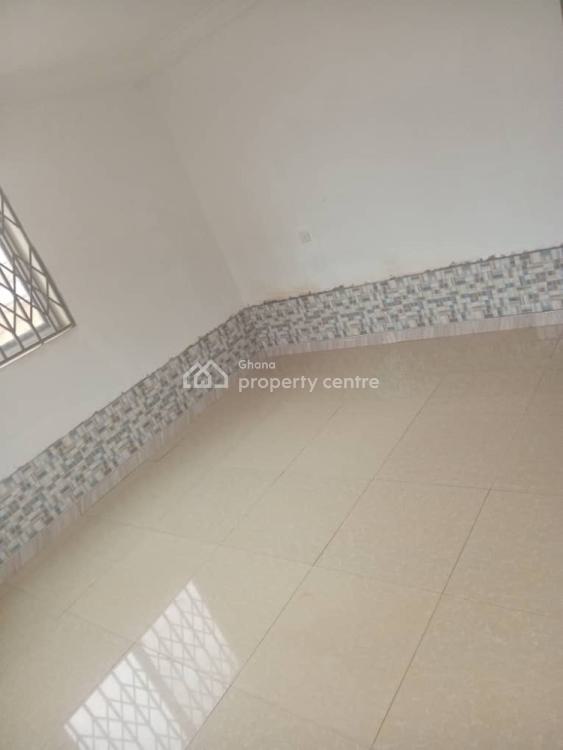 Newly Built Three Bedrooms Apartment, Abrepo-atafoa, Kumasi Metropolitan, Ashanti, Apartment for Rent