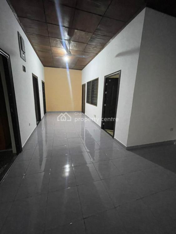 Executive 4 Bedroom House at West Legon, East Legon (okponglo), Accra, House for Rent