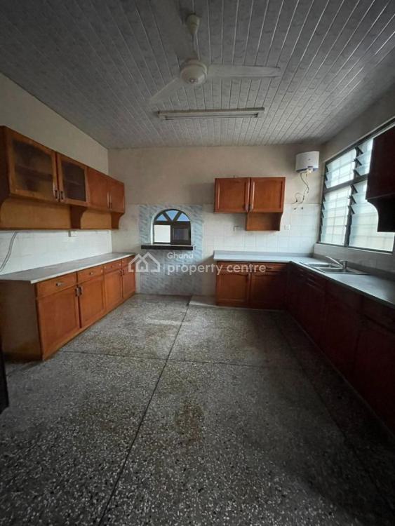 Executive 4 Bedroom House at West Legon, East Legon (okponglo), Accra, House for Rent