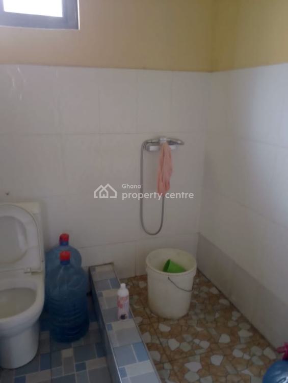 For Rent 4 Bedroom House, Mile 7, Achimota, Accra 4 Beds, 4 Baths