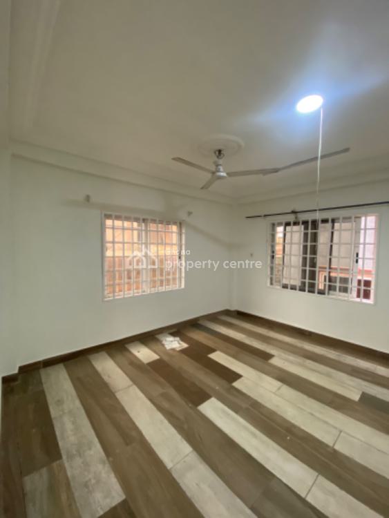 Newly Built Chamber and Hall, Santasi-anyinam, Kumasi Metropolitan, Ashanti, Apartment for Rent