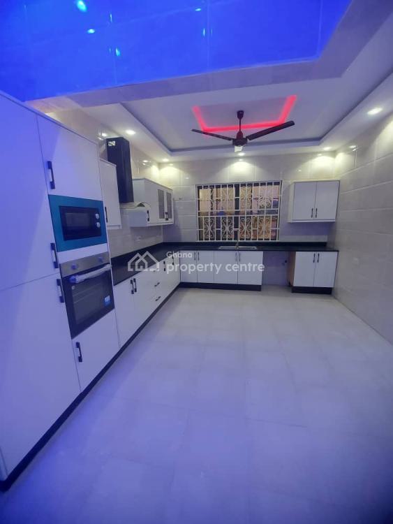 Newly Built Three (3) Bedrooms Apartment, Sokoban, Kumasi Metropolitan, Ashanti, Apartment for Rent