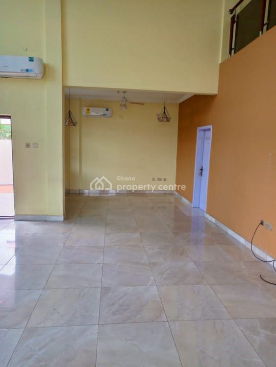 5 Bedrooms Storey with Out House, Tdc Estate, Community 22, Tema, Accra, Townhouse for Rent