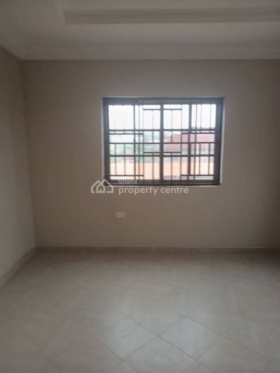 Newly Built Chamber and Hall, Tanoso, Kumasi Metropolitan, Ashanti, Apartment for Rent