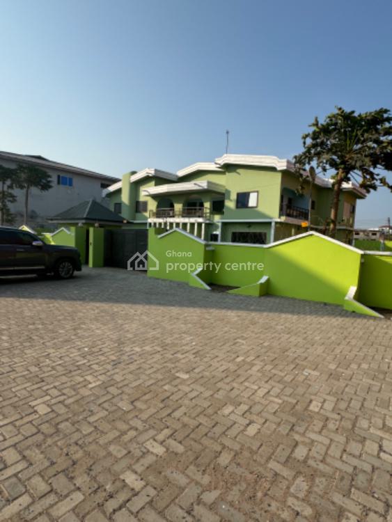 9 Bedroom Commercial Space at Spintex, Opposite Mtn, Spintex, Baatsonaa, Spintex, Accra, Office Space for Rent