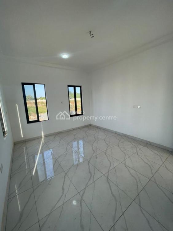 Executive 4 Bedrooms Townhouses, Oyarifa, La Nkwantanang Madina Municipal, Accra, Townhouse for Rent