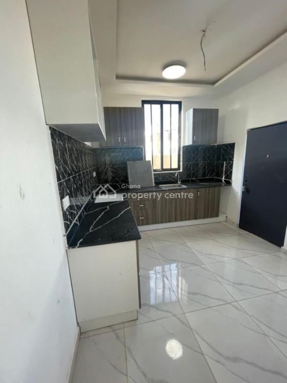 Executive 4 Bedrooms Townhouses, Oyarifa, La Nkwantanang Madina Municipal, Accra, Townhouse for Rent