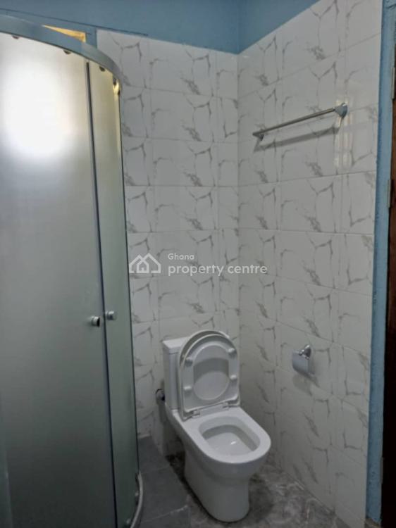 Executive 2 Bedrooms Self Contained Apartment at Osu Nyaniba Estate, Osu, Accra, Apartment for Rent