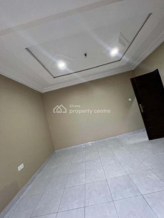 Executive 2 Bedroom Apartment at Oyarifa Tipper Junction, Oyarifa, La Nkwantanang Madina Municipal, Accra, Apartment for Rent