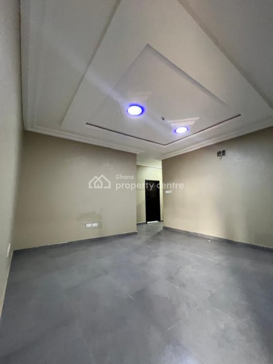 Executive 2 Bedroom Apartment at Oyarifa Tipper Junction, Oyarifa, La Nkwantanang Madina Municipal, Accra, Apartment for Rent