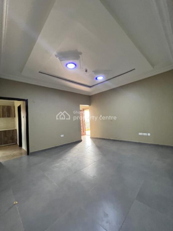 Executive 2 Bedroom Apartment at Oyarifa Tipper Junction, Oyarifa, La Nkwantanang Madina Municipal, Accra, Apartment for Rent