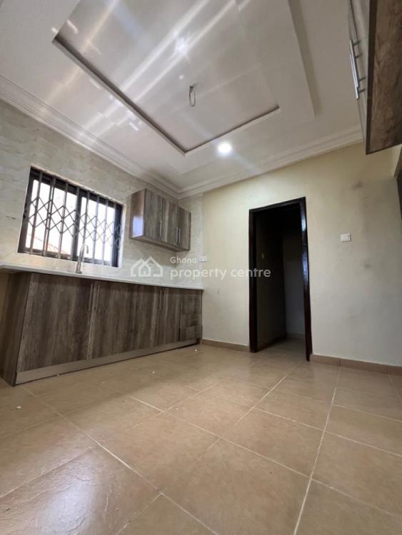 Executive 2 Bedroom Apartment at Oyarifa Tipper Junction, Oyarifa, La Nkwantanang Madina Municipal, Accra, Apartment for Rent