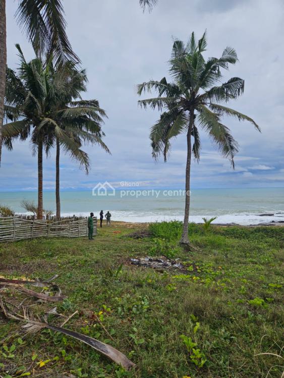 Beach Land in Ampenyin, Cape Coast Metropolitan, Central Region, Mixed-use Land for Sale