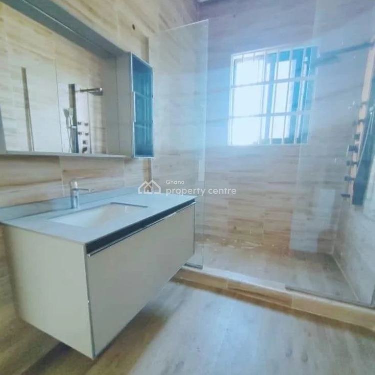 Executive 4 Bedroom House at Adenta, Adenta Municipal, Accra, House for Rent