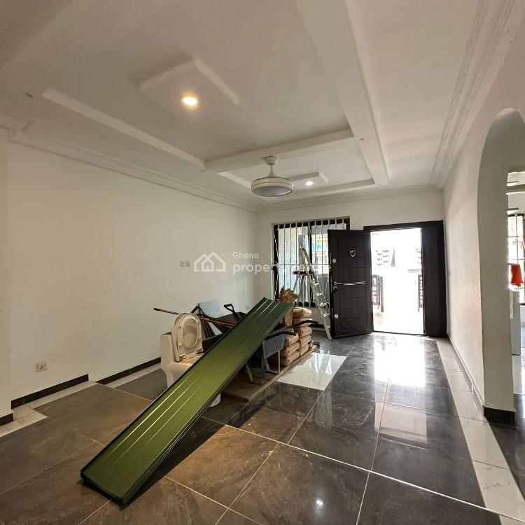Executive Newly Built 2 Bedrooms Apartments at East Airport, East Airport, Airport Residential Area, Accra, Apartment for Rent