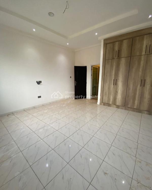 Executive 4 Bedrooms En-suite House at Oyarifa, Oyarifa, La Nkwantanang Madina Municipal, Accra, House for Rent