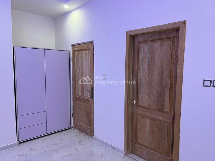 Chamber and Hall Self Contain for at Lapaz, 20 Bongo Road, Lapaz, Accra, Apartment for Rent