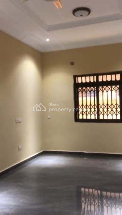 Newly Built Three Bedrooms Full House, Tech-kentikrono, Kumasi Metropolitan, Ashanti, House for Rent