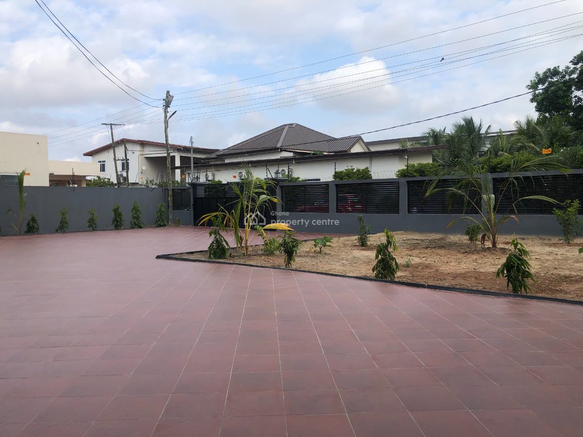 2 Bedrooms Apartments (6 Units) in a Good Location, Behind Regimanuel Estates Amanfrom, Adenta Municipal, Accra, Block of Flats for Sale