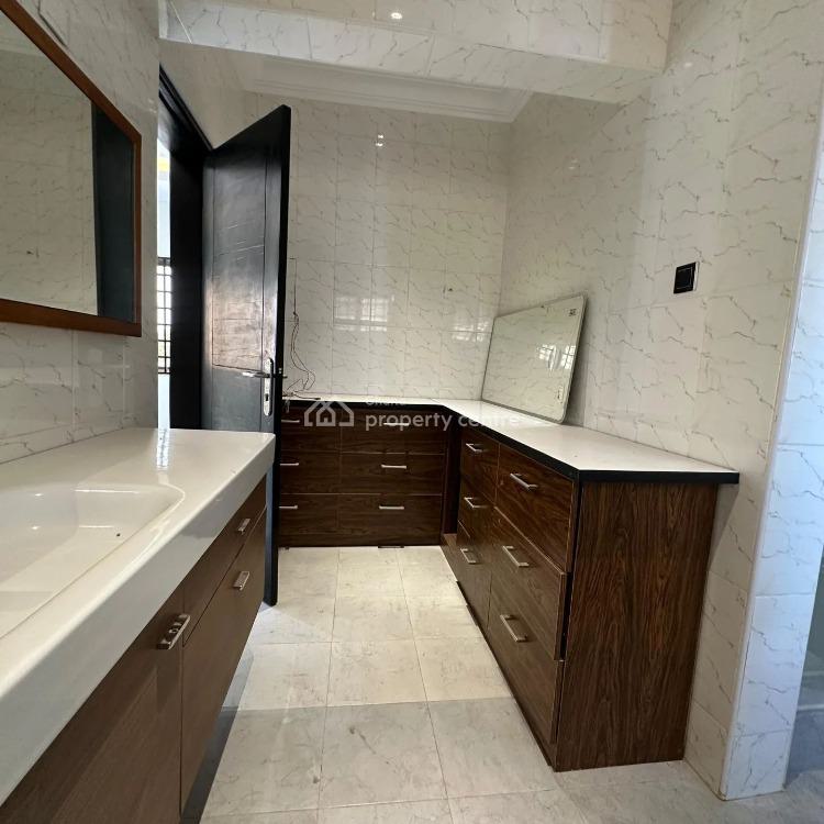 Executive 4 Bedrooms House, Lakeside Estate, Ashaley Botwe, Adenta Municipal, Accra, House for Rent