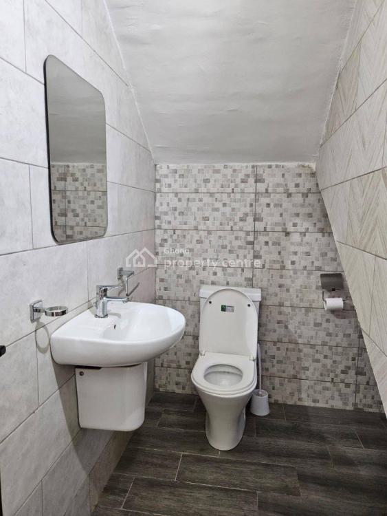 Executive Duplex Gated Community 2 Bedrooms Apartment, K. Boat, Dome, Ga East Municipal, Accra, Apartment for Rent