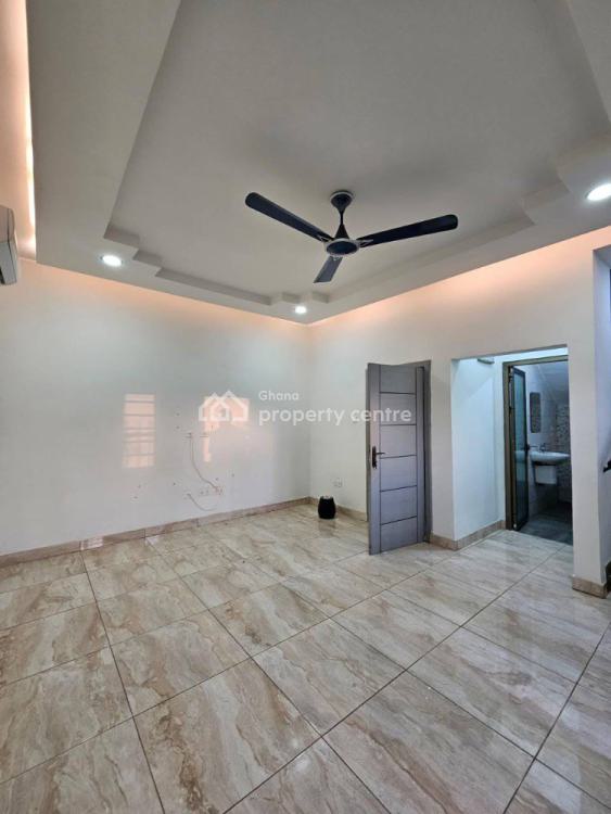 Executive Duplex Gated Community 2 Bedrooms Apartment, K. Boat, Dome, Ga East Municipal, Accra, Apartment for Rent