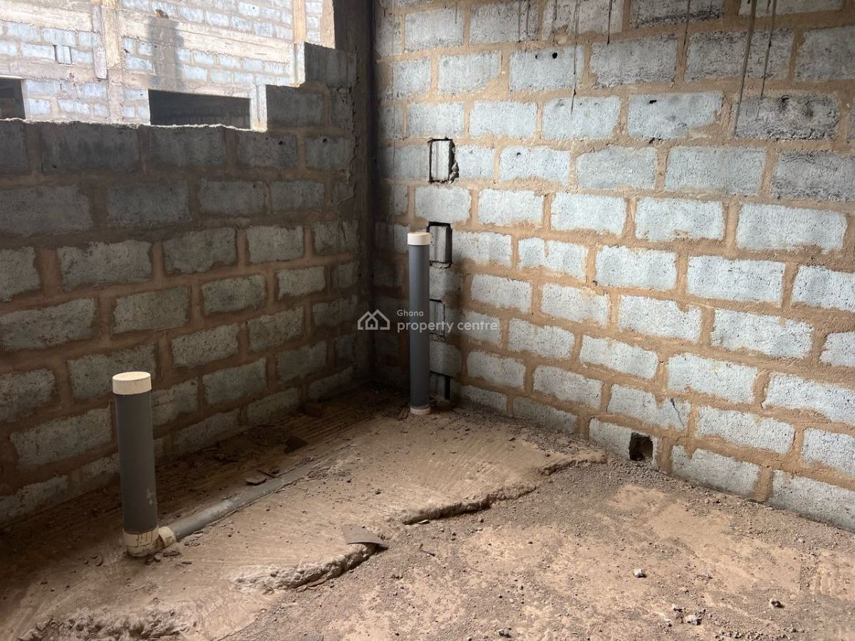 4 Bedrooms House, Adom Estate, Dawhenya, Tema, Accra, House for Sale