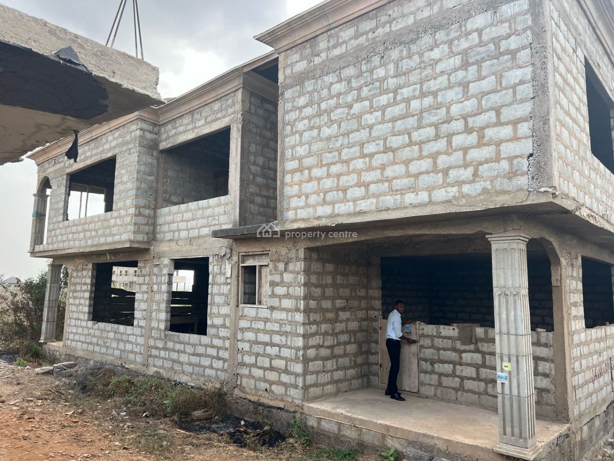 4 Bedrooms House, Adom Estate, Dawhenya, Tema, Accra, House for Sale