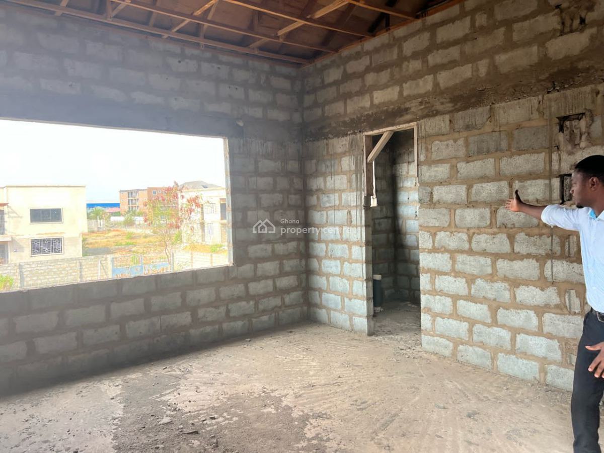 4 Bedrooms House, Adom Estate, Dawhenya, Tema, Accra, House for Sale