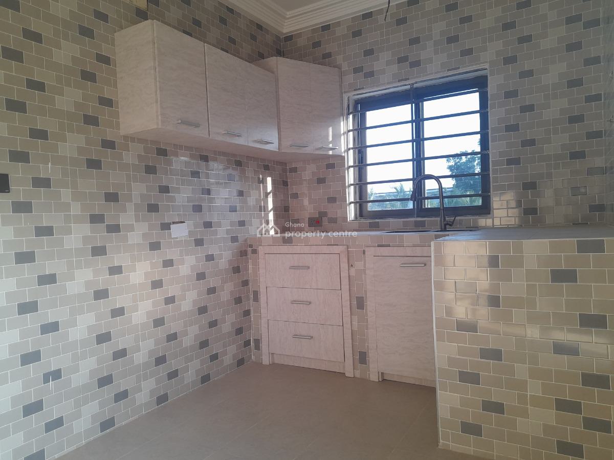 2 Bedroom Apartment in a Good Location, Amanfrom, Adenta Municipal, Accra, Detached Duplex for Rent