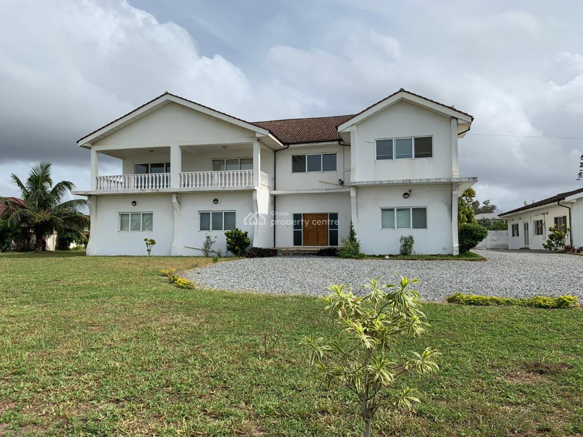 Executive 5 Bedrooms House, Beach Road, Sekondi-takoradi, Western Region, Detached Duplex for Sale
