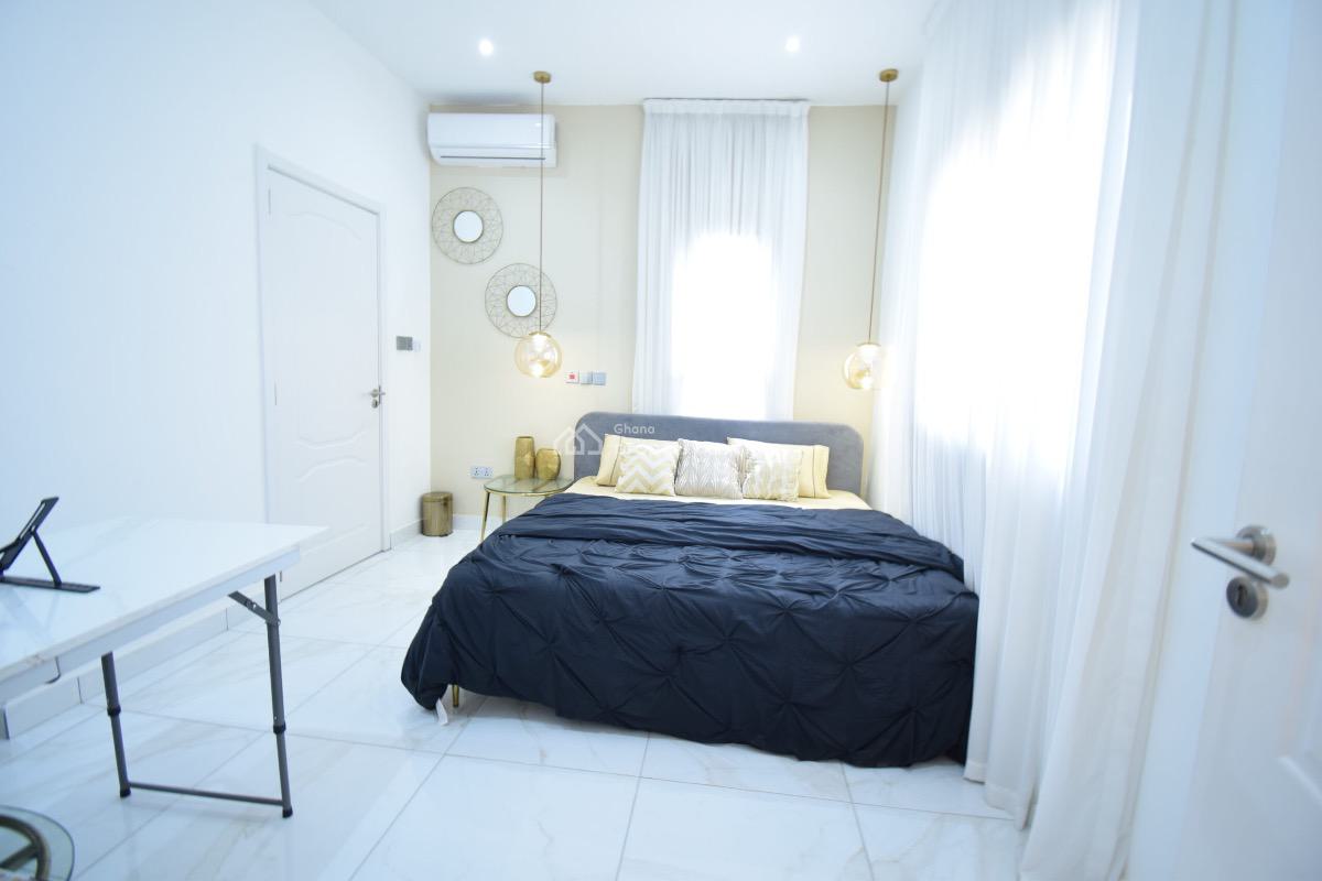 1 Bedroom Apartment with Swimming Pool and Gym, Tseaddo, East Airport, Airport Residential Area, Accra, Mini Flat for Sale