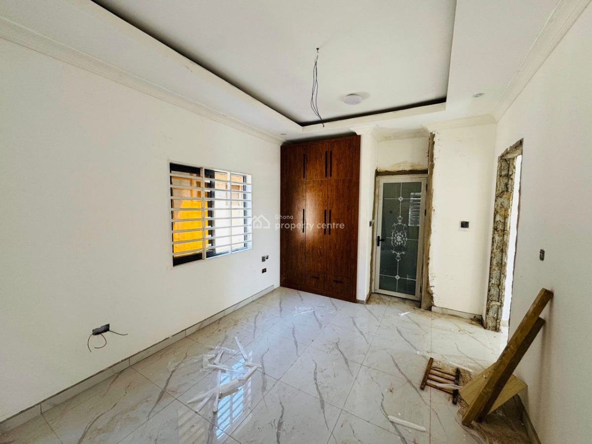 3 Bedroom One Storey Building House. Spacious Compound., Spintex Baatsona, Baatsonaa, Spintex, Accra, Terraced Duplex for Sale